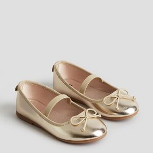 SOLD 🏷️ H&M • toddler Gold Ballet Flats